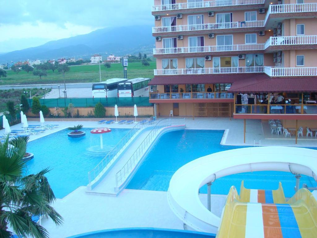 Club Casmin Hotel İskenderun Eksteriør bilde